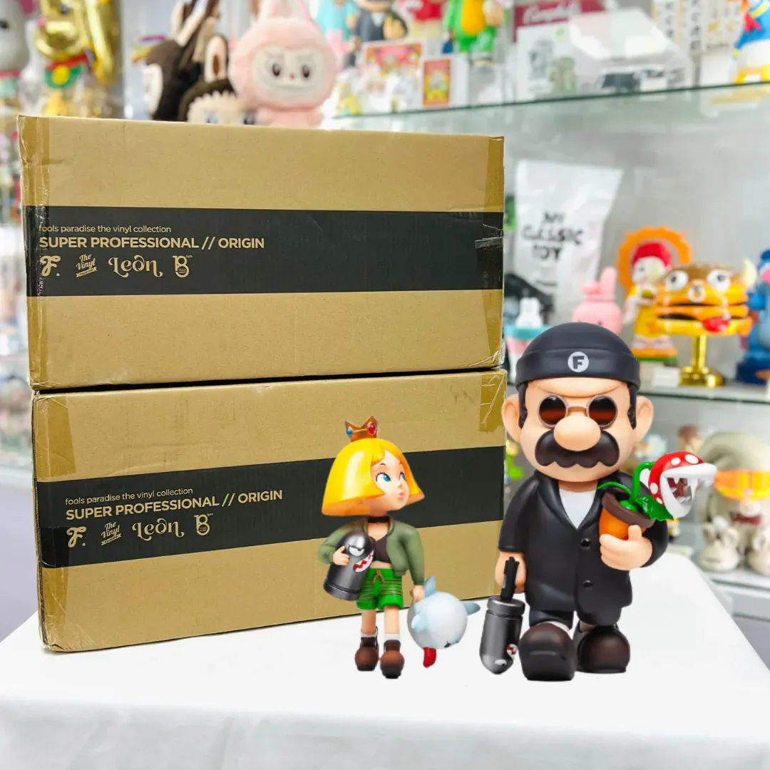 Set de figuras 'Origine' de Super Professionnel, que incluye dos personajes estilizados, un hombre y una mujer, posando sobre